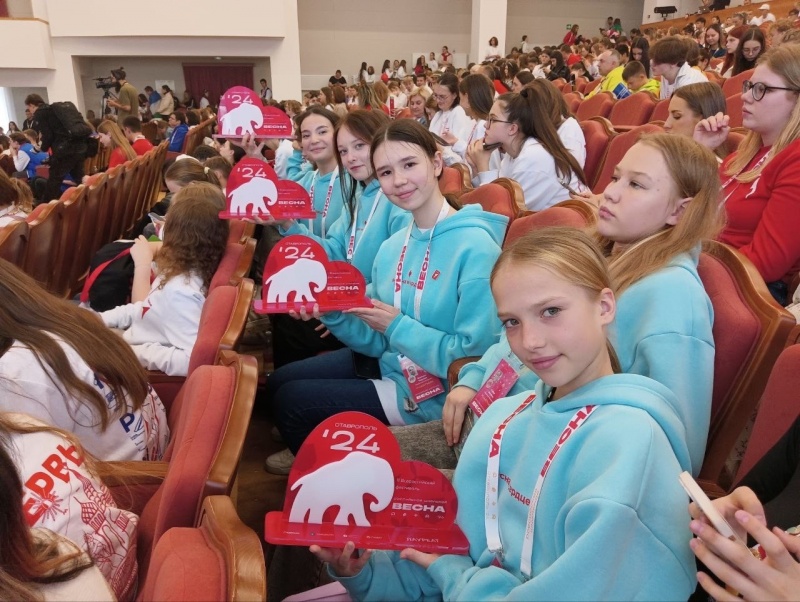 Школьники Удмуртии вернулись с призами с Российской школьной весны